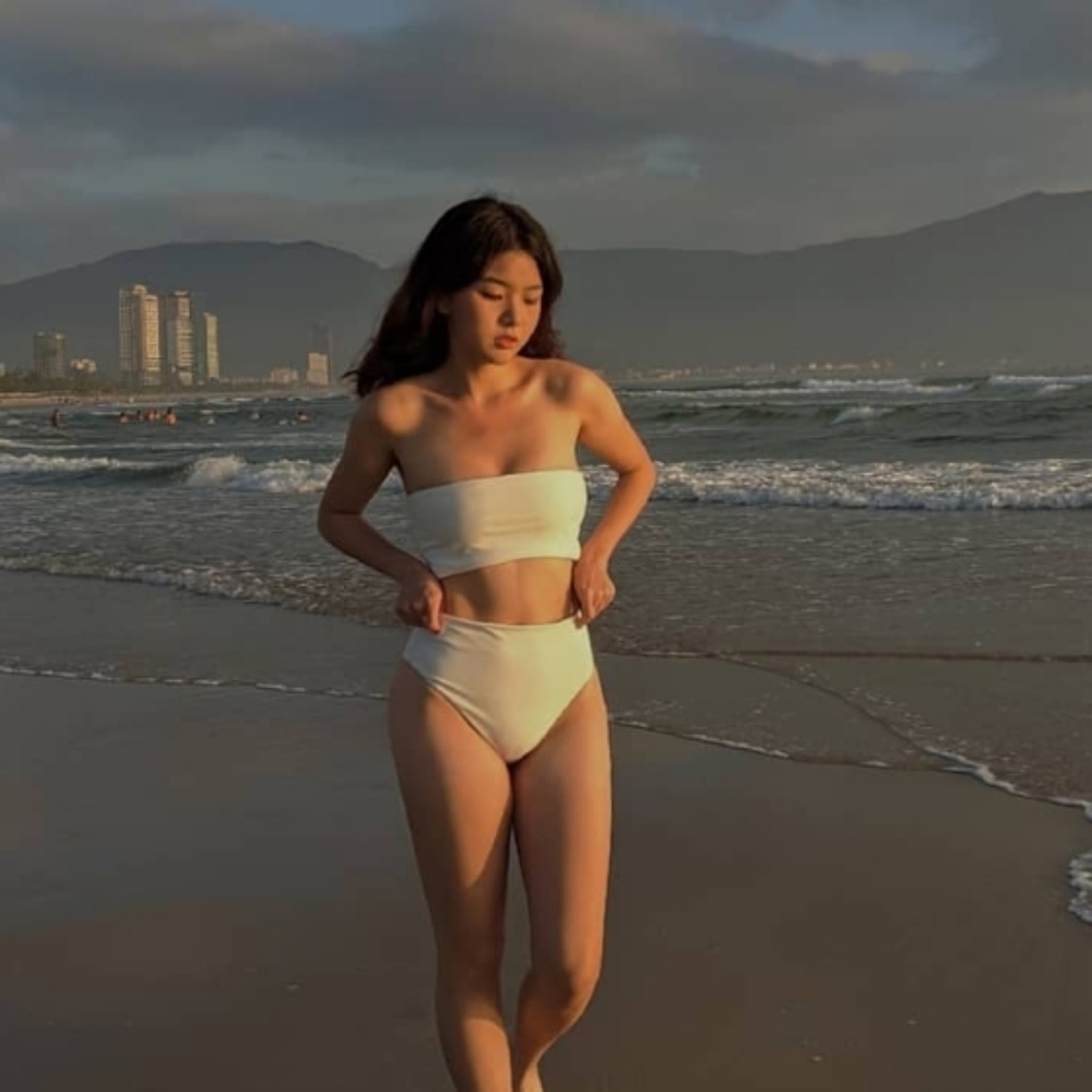 NWOT Tiger Mist white Swim suit